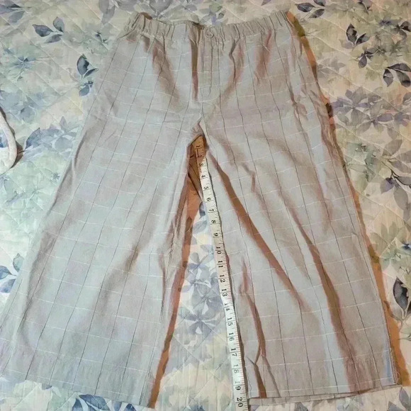 FOREVER 21 wide leg pants size M color white/light gray - Picture 1 of 4